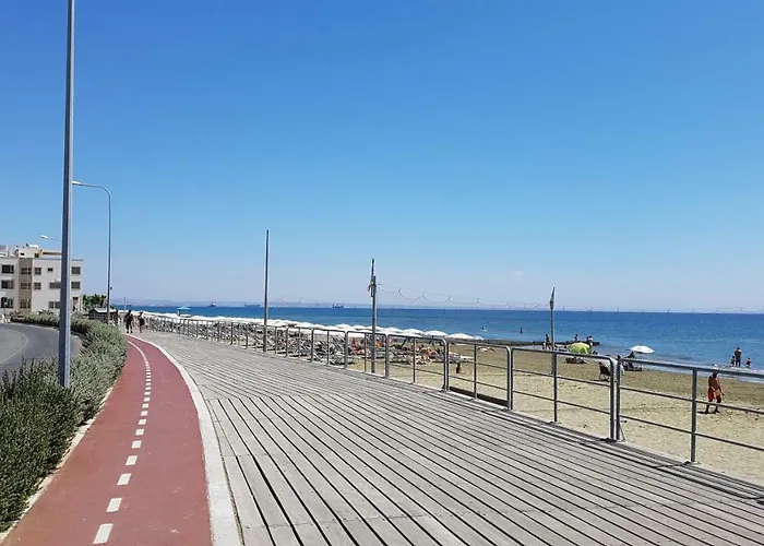 アパート Zorbas Sea View No 4 ラルナカ